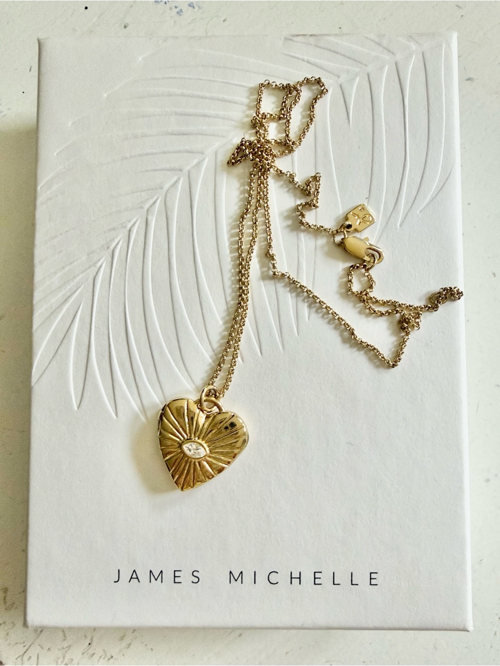 NWT James Michelle Gold Heart Pendant Necklace - Radiant Sunburst Design